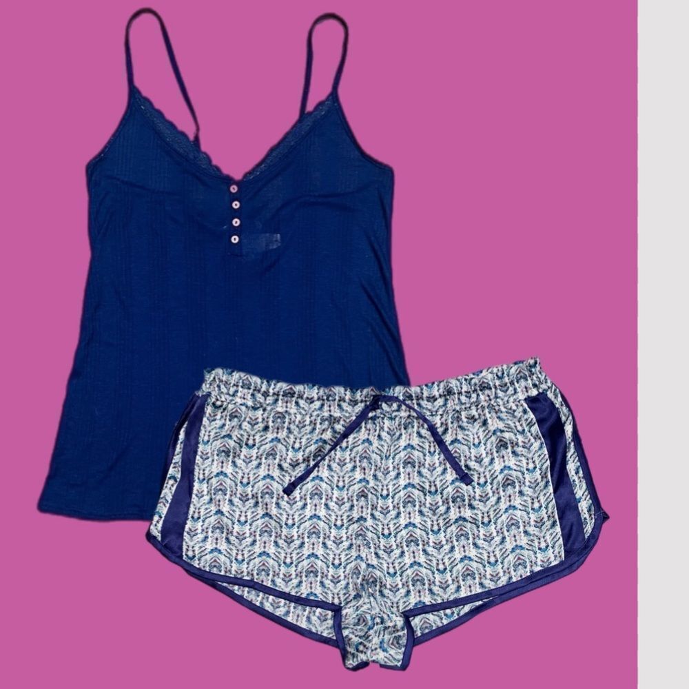 Victoria’s Secret Supersoft Satin shorts & Soft Ribbed tank top pajama set L
